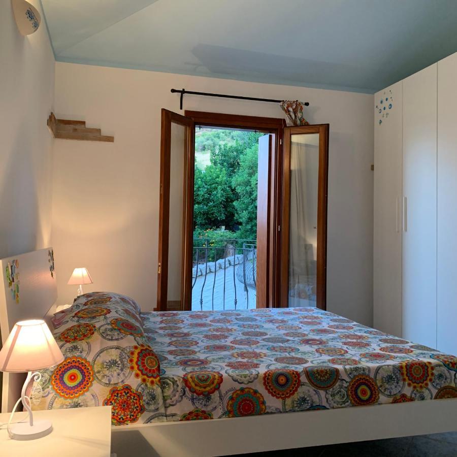 Residenza Il Melograno Villa Budoni Buitenkant foto