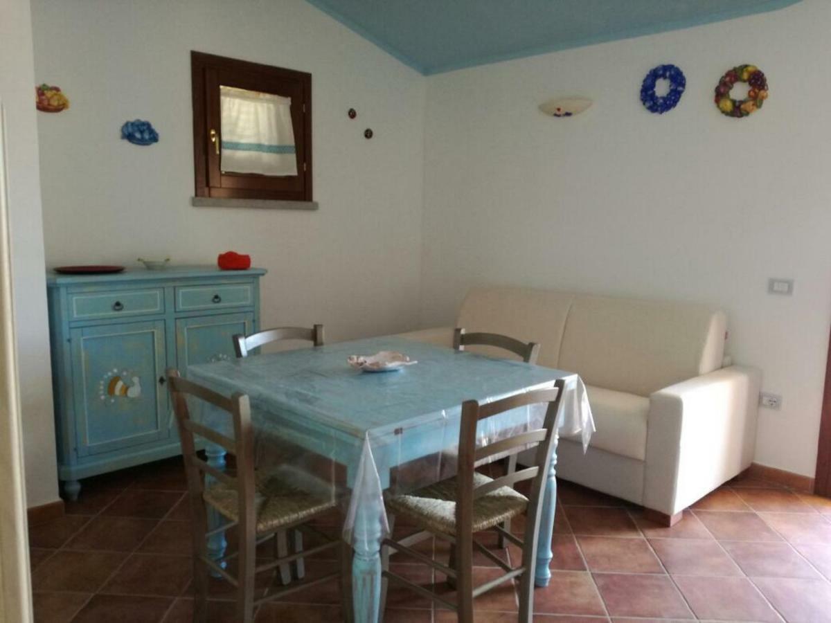 Residenza Il Melograno Villa Budoni Buitenkant foto