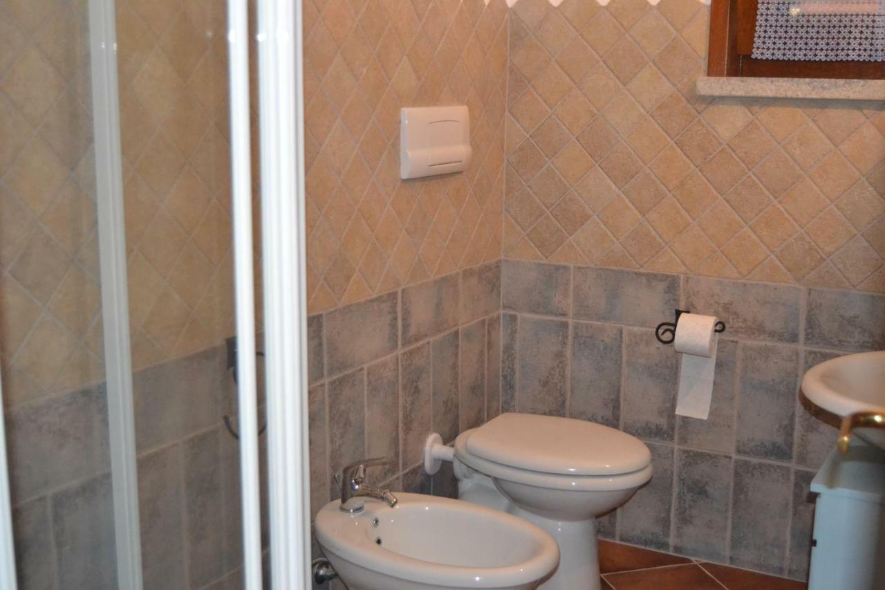 Residenza Il Melograno Villa Budoni Buitenkant foto