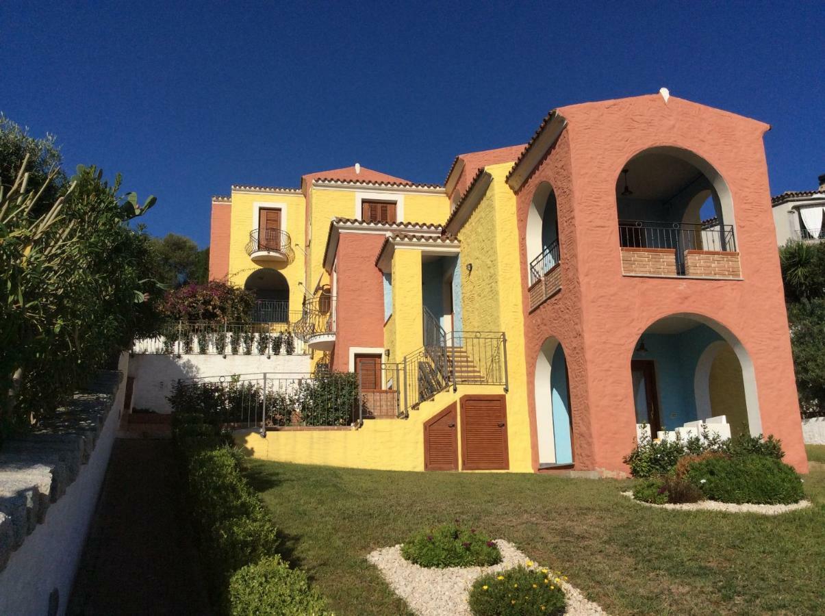 Residenza Il Melograno Villa Budoni Buitenkant foto